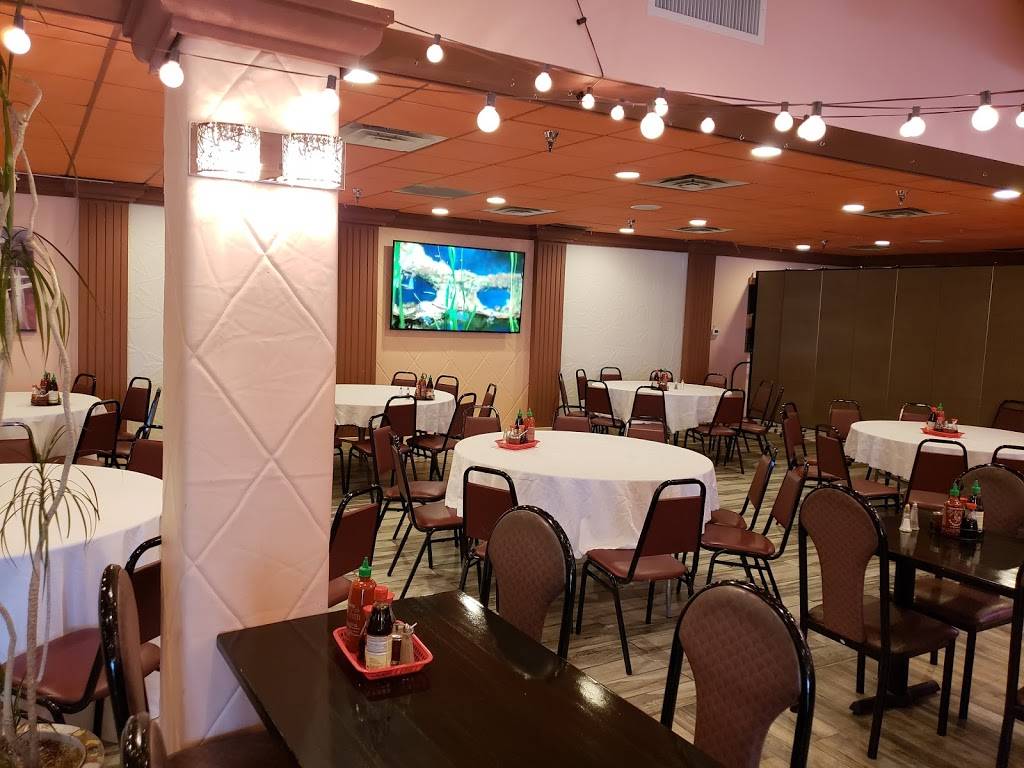 Viets Restaurant | restaurant | 333 S Federal Blvd # 125, Denver, CO 80219, USA | 3039225774 OR +1 303-922-5774