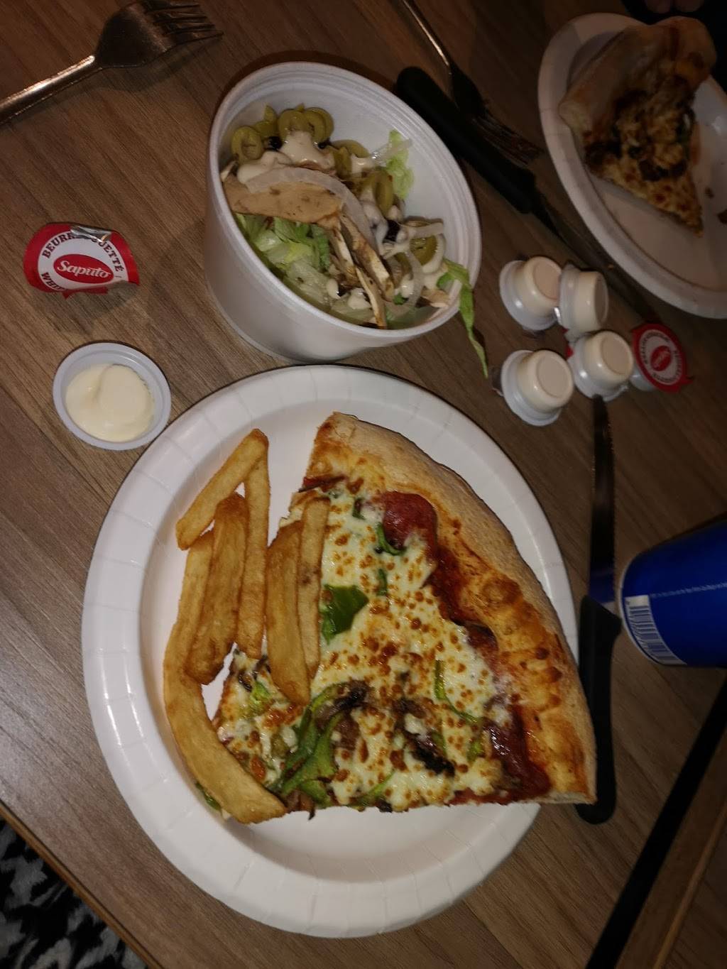 Pizza Salvatoré | restaurant | 1860 Avenue Industrielle, Québec, QC G3K 1M4, Canada | 4188455555 OR +1 418-845-5555