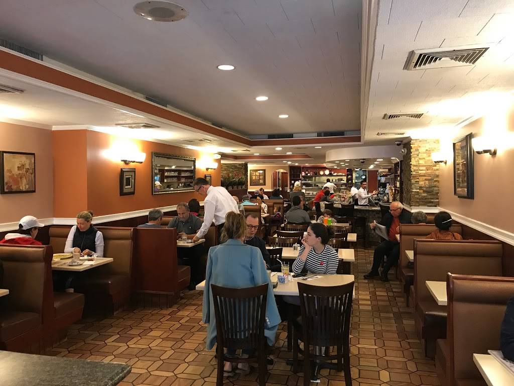 Three Guys | restaurant | 960 Madison Ave, New York, NY 10021, USA | 2126288108 OR +1 212-628-8108