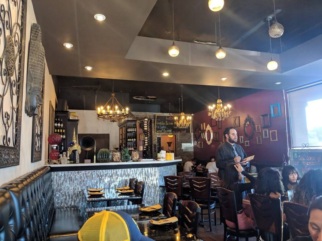 Pineapple Village | restaurant | 769 1st St, Gilroy, CA 95020, USA | 4088422888 OR +1 408-842-2888