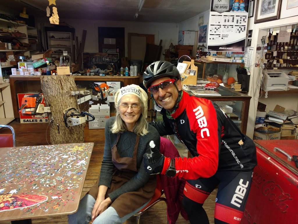 Kendalia General Store | restaurant | 2545 Hwy 473, Kendalia, TX 78027, USA | 8303362450 OR +1 830-336-2450