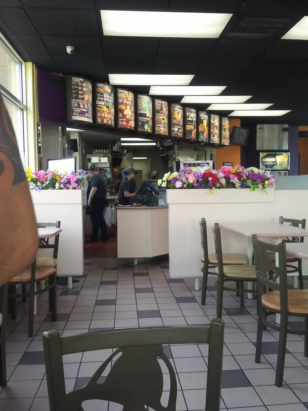 Taco Bell | meal takeaway | 846 Hwy 51 N, Ripley, TN 38063, USA | 7312218824 OR +1 731-221-8824