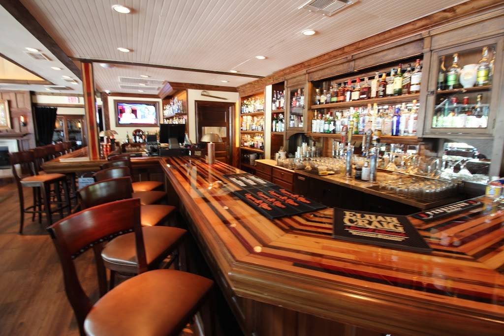 The Hutch on Avondale | restaurant | 6437 Avondale Dr, Nichols Hills, OK 73116, USA | 4058421000 OR +1 405-842-1000