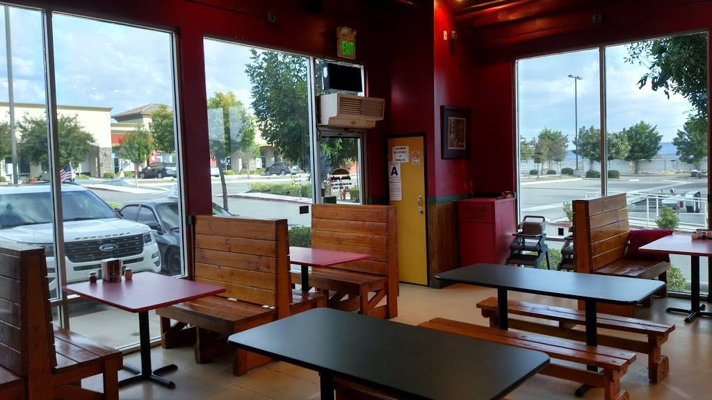 Papa Gs pizza, pasta cafe | restaurant | 34830 Monte Vista Dr, Wildomar, CA 92595, USA | 9516091470 OR +1 951-609-1470