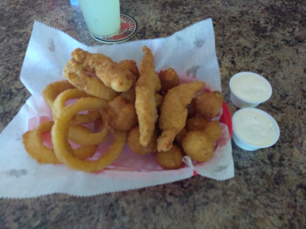 Primetime Sports Bar & Restaurant | restaurant | 4001 Center Point Rd NE, Cedar Rapids, IA 52402, USA | 3193932883 OR +1 319-393-2883