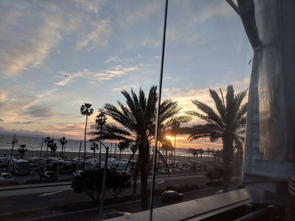 Saint Marc | restaurant | 21058 Pacific Coast Hwy, Huntington Beach, CA 92648, USA | 7143741101 OR +1 714-374-1101