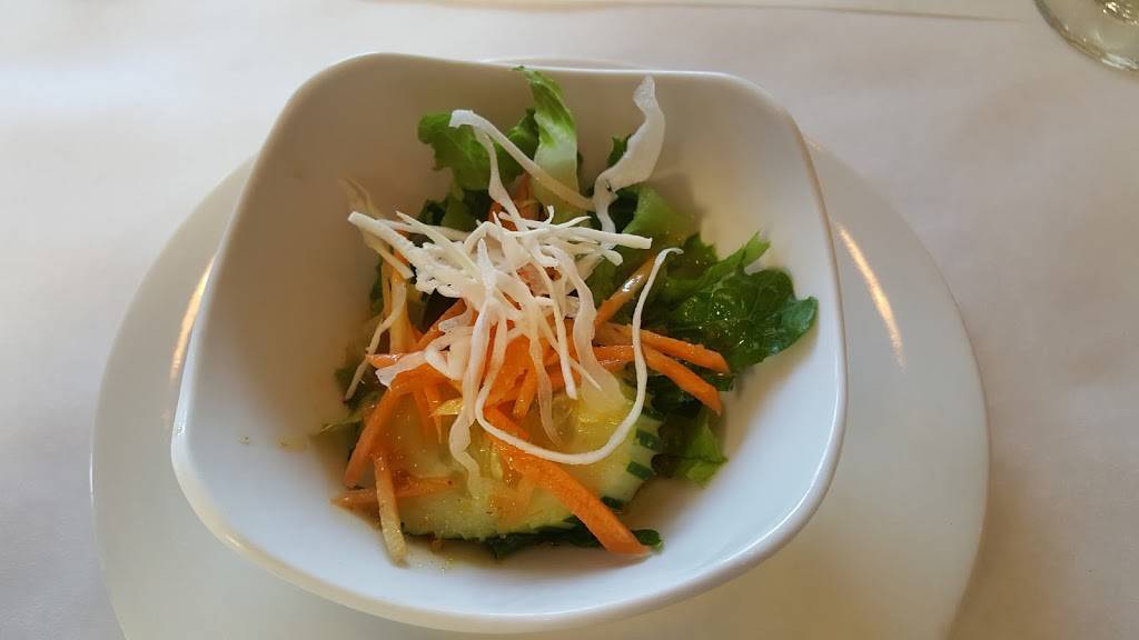 Sarin Thai | restaurant | 43 Glen Cove Rd, Greenvale, NY 11548, USA | 5164845873 OR +1 516-484-5873