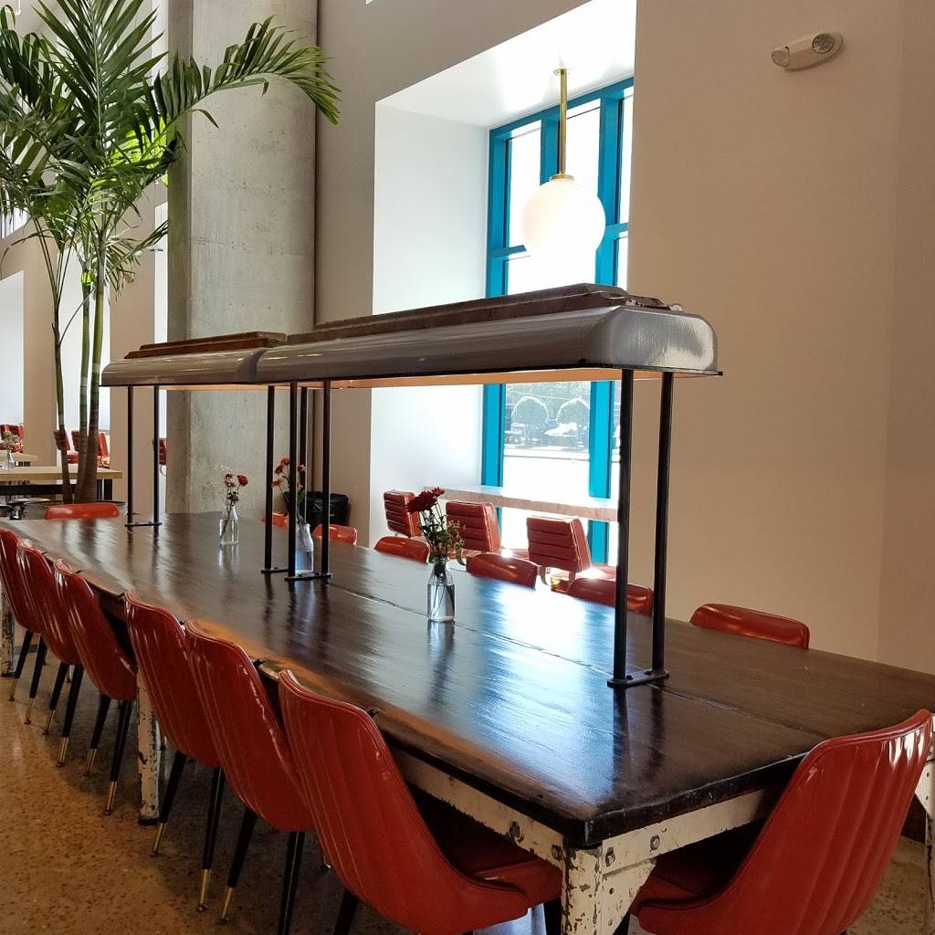 Local Foods Tanglewood | restaurant | 5740 San Felipe St #130, Houston, TX 77057, USA | 7137890642 OR +1 713-789-0642