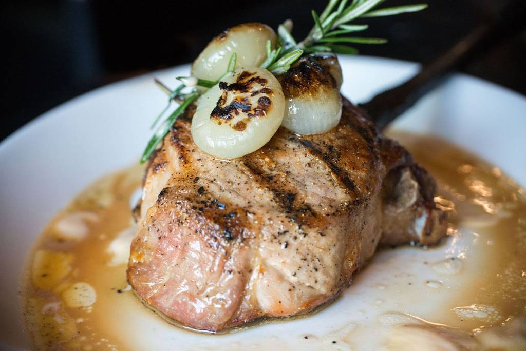 Rizzutos Ristorante & Chop House | restaurant | 6262 Fleur De Lis Dr, New Orleans, LA 70124, USA | 5043001804 OR +1 504-300-1804