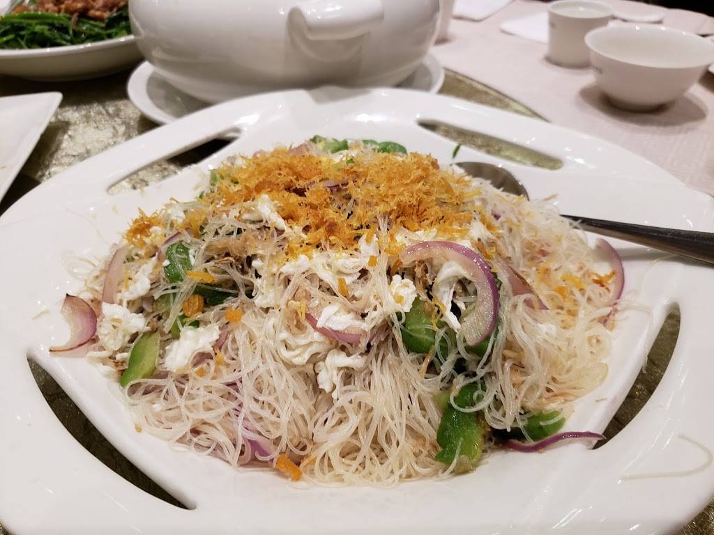 美食坊Fusion Delight | restaurant | 699 Lewelling Blvd #212, San Leandro, CA 94579, USA | 5108951818 OR +1 510-895-1818