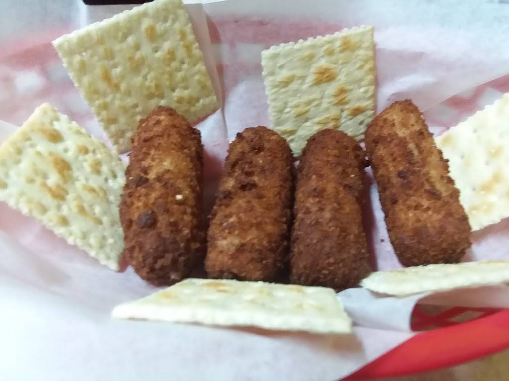 Pampys Latin Food | restaurant | 4475 FL-47, Lake City, FL 32024, USA | 3864875537 OR +1 386-487-5537