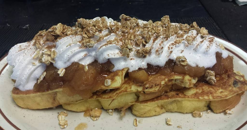 St Daves Diner | restaurant | 2925 ON-35, Lindsay, ON K9V 4R4, Canada | 7053289411 OR +1 705-328-9411