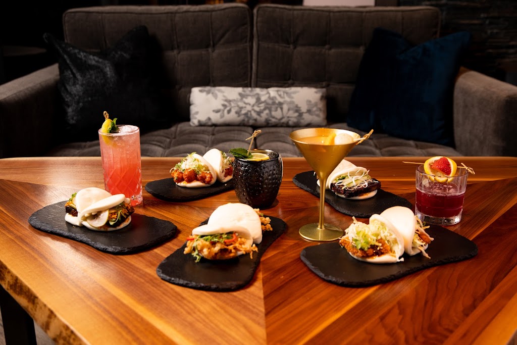 Elicit Bar & Lounge | restaurant | 5469 Casino Way, El Cajon, CA 92019, USA | 6196593372 OR +1 619-659-3372