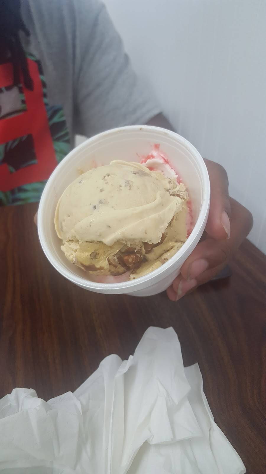 Crazy for Yogurt | restaurant | 4005 Manzanita Ave #39, Carmichael, CA 95608, USA | 9169731768 OR +1 916-973-1768