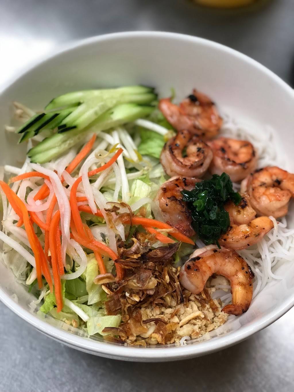 Pho Amie | restaurant | 737 N Placentia Ave, Fullerton, CA 92831, USA | 7149960380 OR +1 714-996-0380