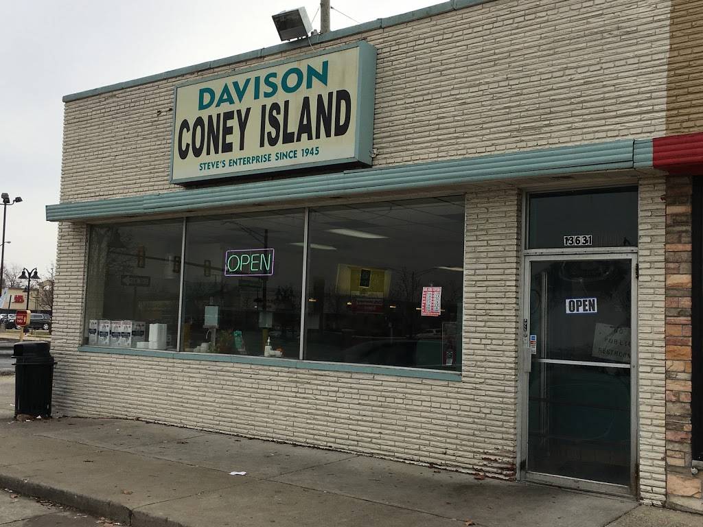 Davison Coney Island | restaurant | 13631 W Nine Mile Rd, Oak Park, MI 48237, USA | 2485484768 OR +1 248-548-4768
