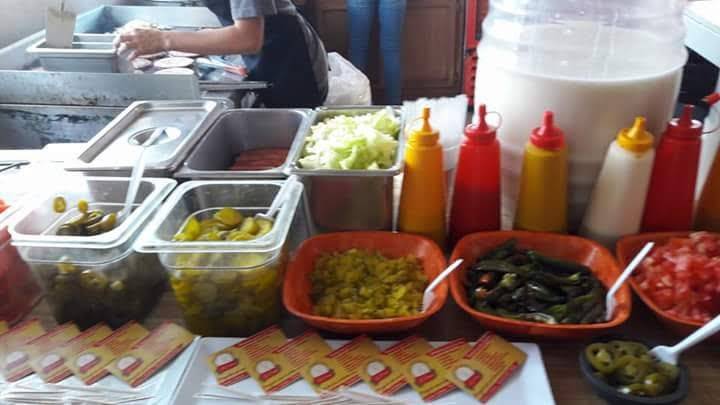 Cenaduria Los Cuates | restaurant | Ing. Marte R. Gómez 101-124, Amp Mazatlan, 22707 Rosarito, B.C., Mexico | 016611214051 OR +52 661 121 4051