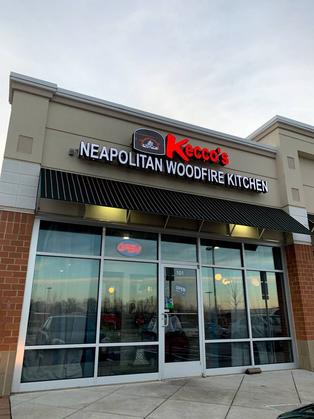 Keccos Woodfire Kitchen | restaurant | 114 Westminster Pike, Reisterstown, MD 21136, USA | 4105266900 OR +1 410-526-6900