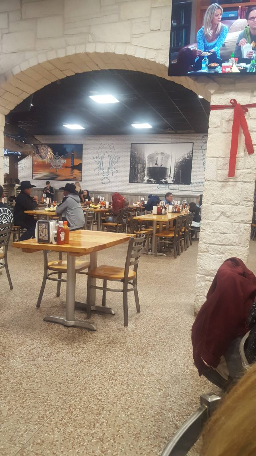 El Viejon Seafood & Bar | restaurant | 1560 S 1st St, Garland, TX 75040, USA | 4695373841 OR +1 469-537-3841