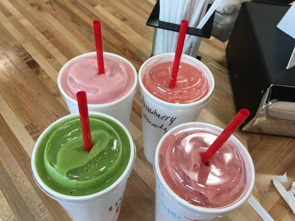 Tropical Smoothie Cafe OK22 | restaurant | 3722 S Peoria Ave #200, Tulsa, OK 74105, USA | 9187436333 OR +1 918-743-6333