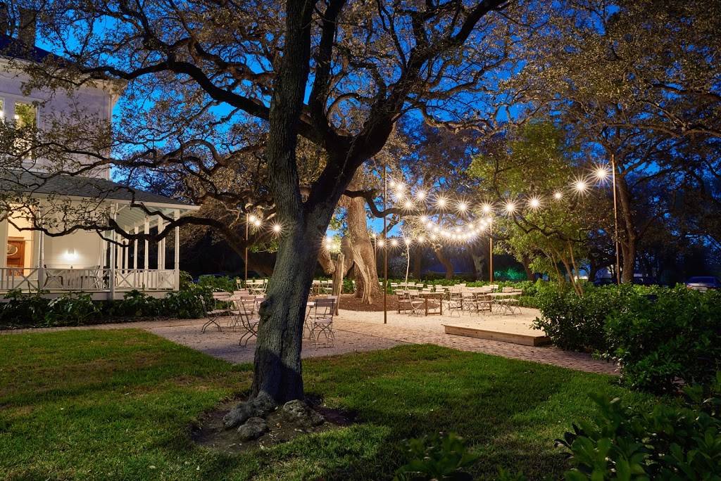 Green Pastures Events | restaurant | 811 W Live Oak St, Austin, TX 78704, USA | 5124441888 OR +1 512-444-1888