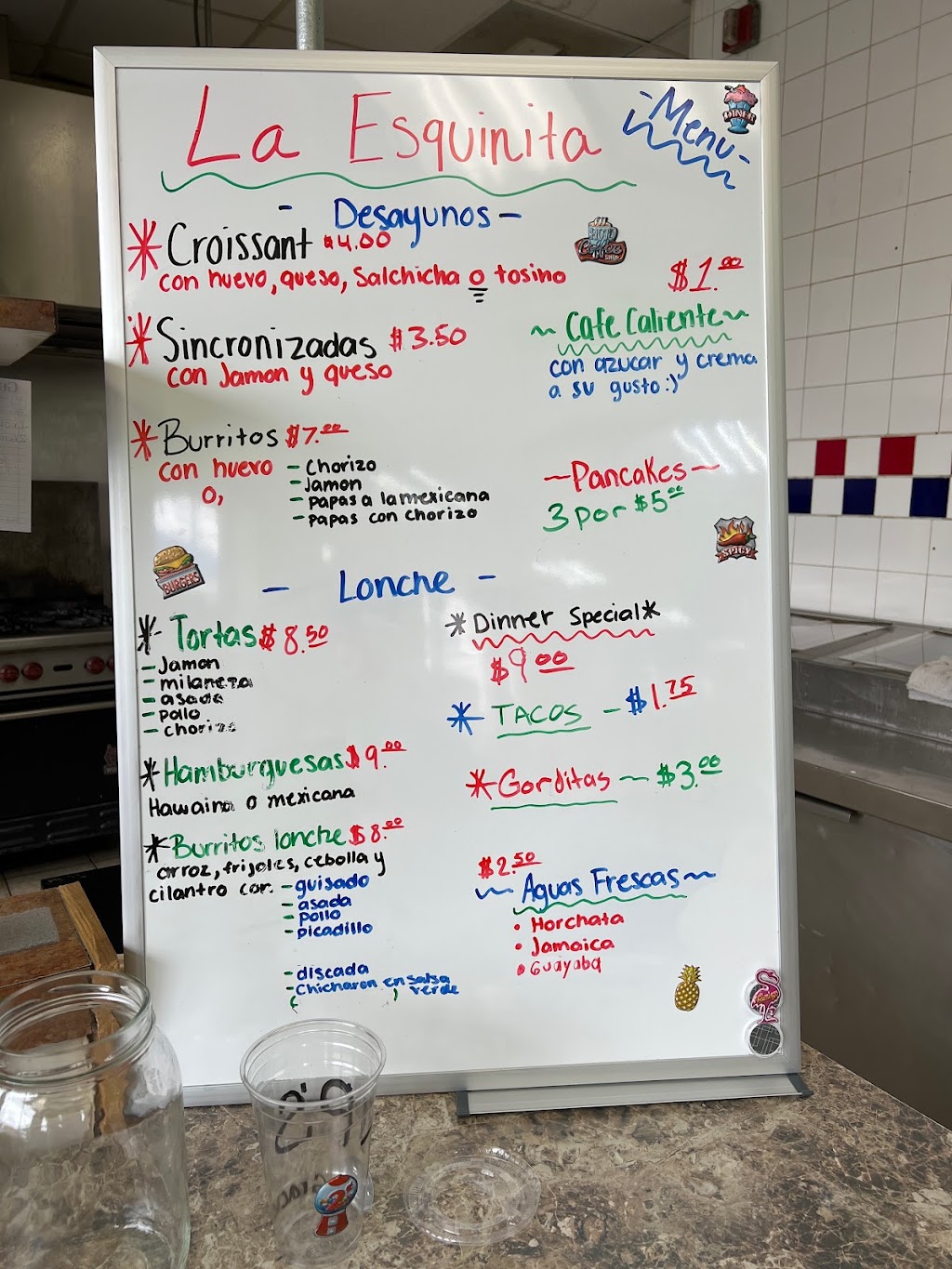 La Esquinita Mexican Food | restaurant | 2257 Waterman St, Detroit, MI 48209, USA | 3135754633 OR +1 313-575-4633