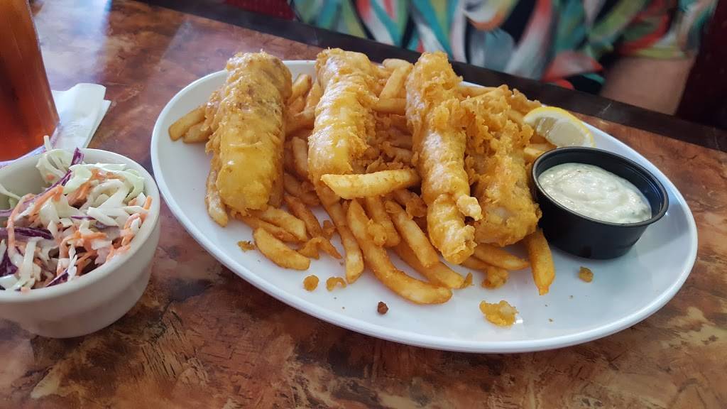 Shark Shack Beach Bar & Grill | restaurant | 2402 Strand St, Galveston, TX 77550, USA | 4094972006 OR +1 409-497-2006