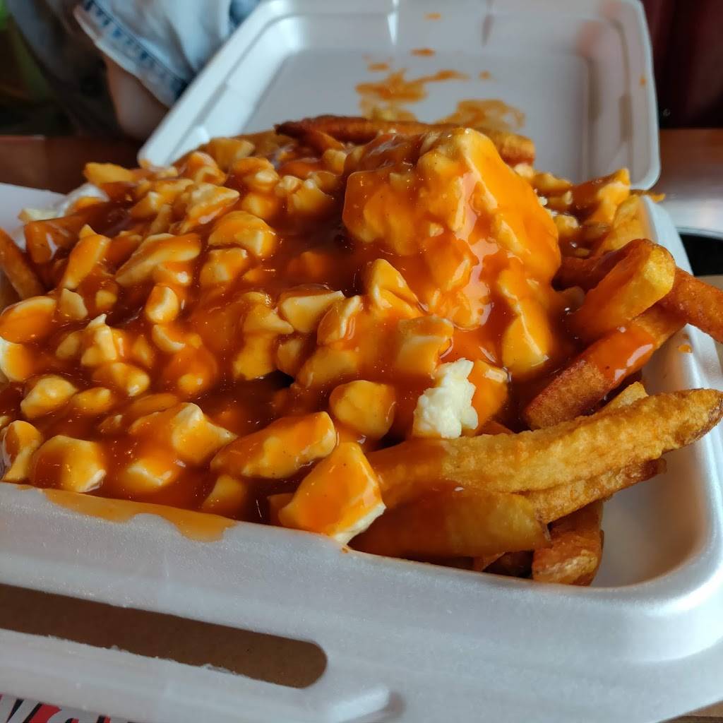 Restaurant La Belle Province Lasalle | restaurant | 8201 Boulevard Newman, LaSalle, QC H8N 1Y1, Canada | 5143670473 OR +1 514-367-0473