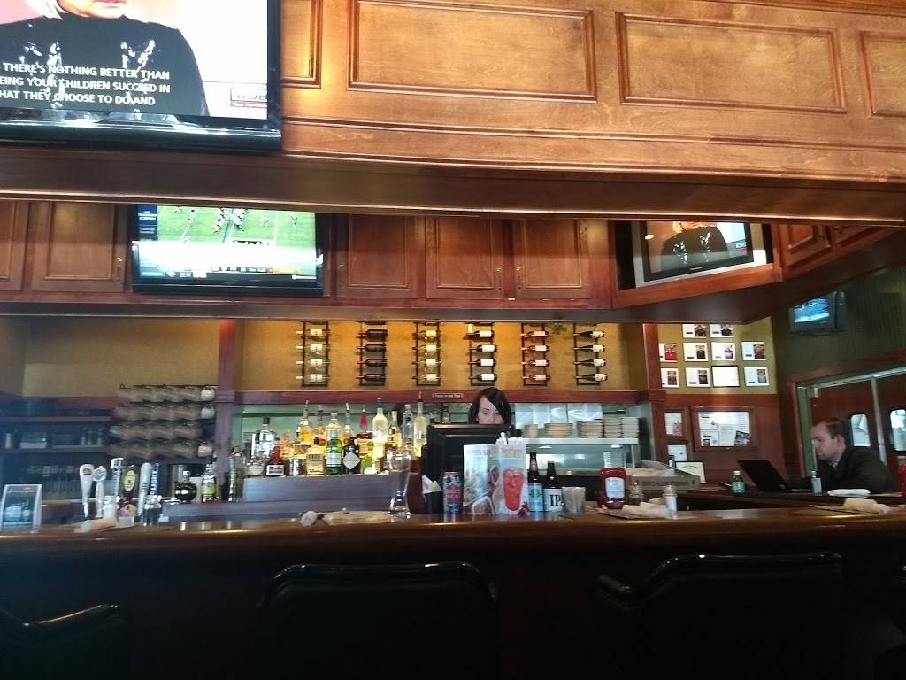 Ruby Tuesday | restaurant | 1355 Boxwood Terrace, Bedford, VA 24523, USA | 5405875770 OR +1 540-587-5770