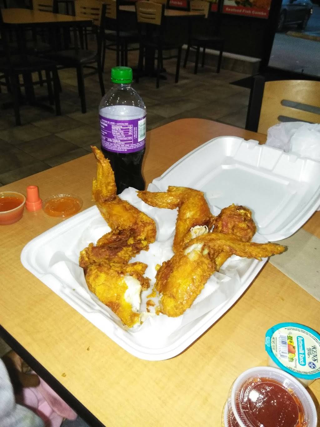 America’s Best Wings | restaurant | 1310 Eastern Blvd, Essex, MD 21221, USA | 4438687226 OR +1 443-868-7226