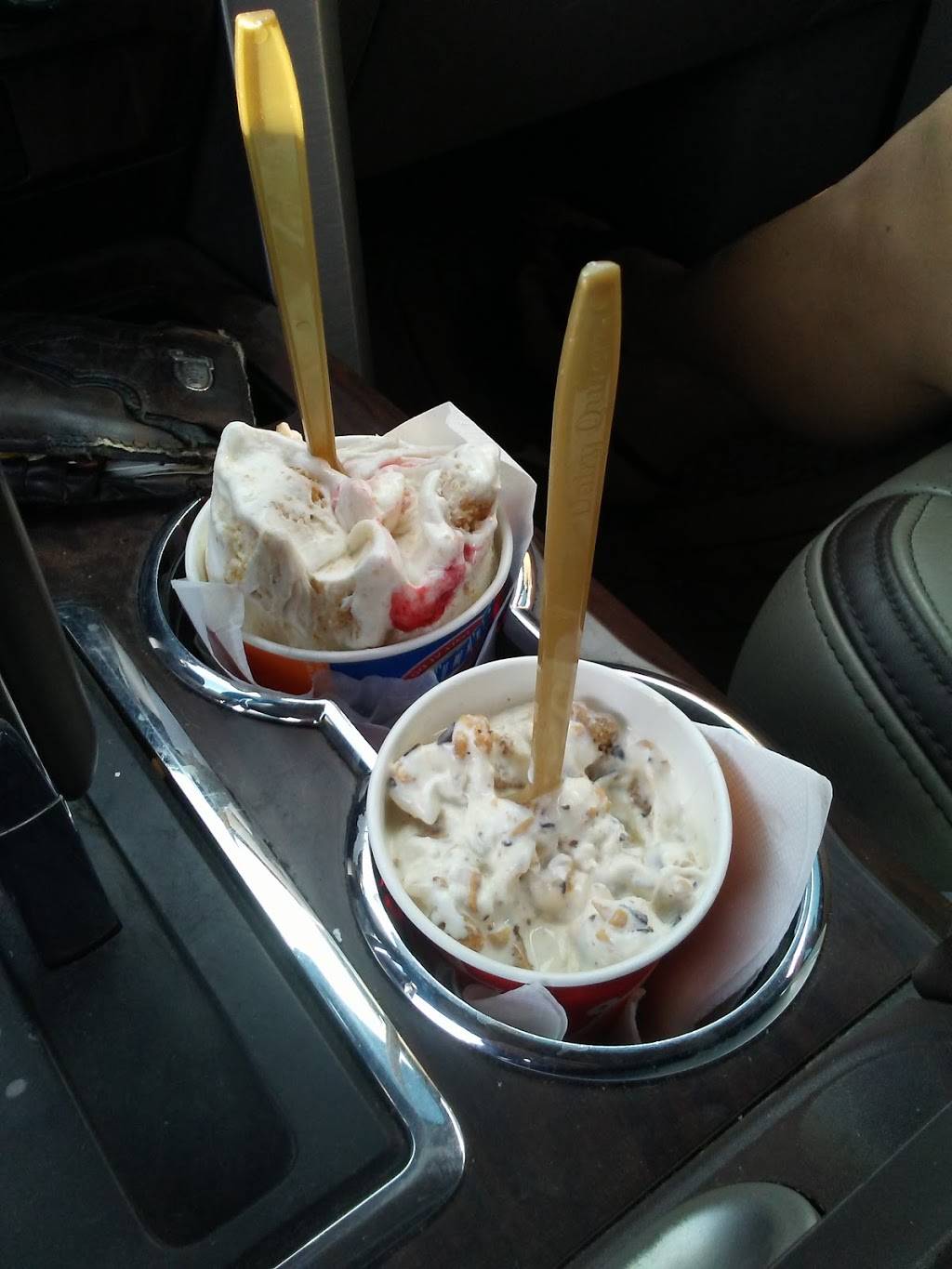 Dairy Queen Grill & Chill | restaurant | 930-B N, S Green St, Henderson, KY 42420, USA | 2708274625 OR +1 270-827-4625