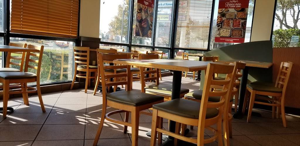 Boston Market | restaurant | 4635 Frankford Rd, Dallas, TX 75287, USA | 9723800900 OR +1 972-380-0900