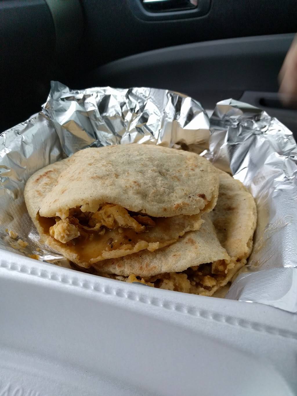 Marias Kitchen & Bar | restaurant | 805 N Broadway, Lexington, KY 40508, USA | 8593099039 OR +1 859-309-9039