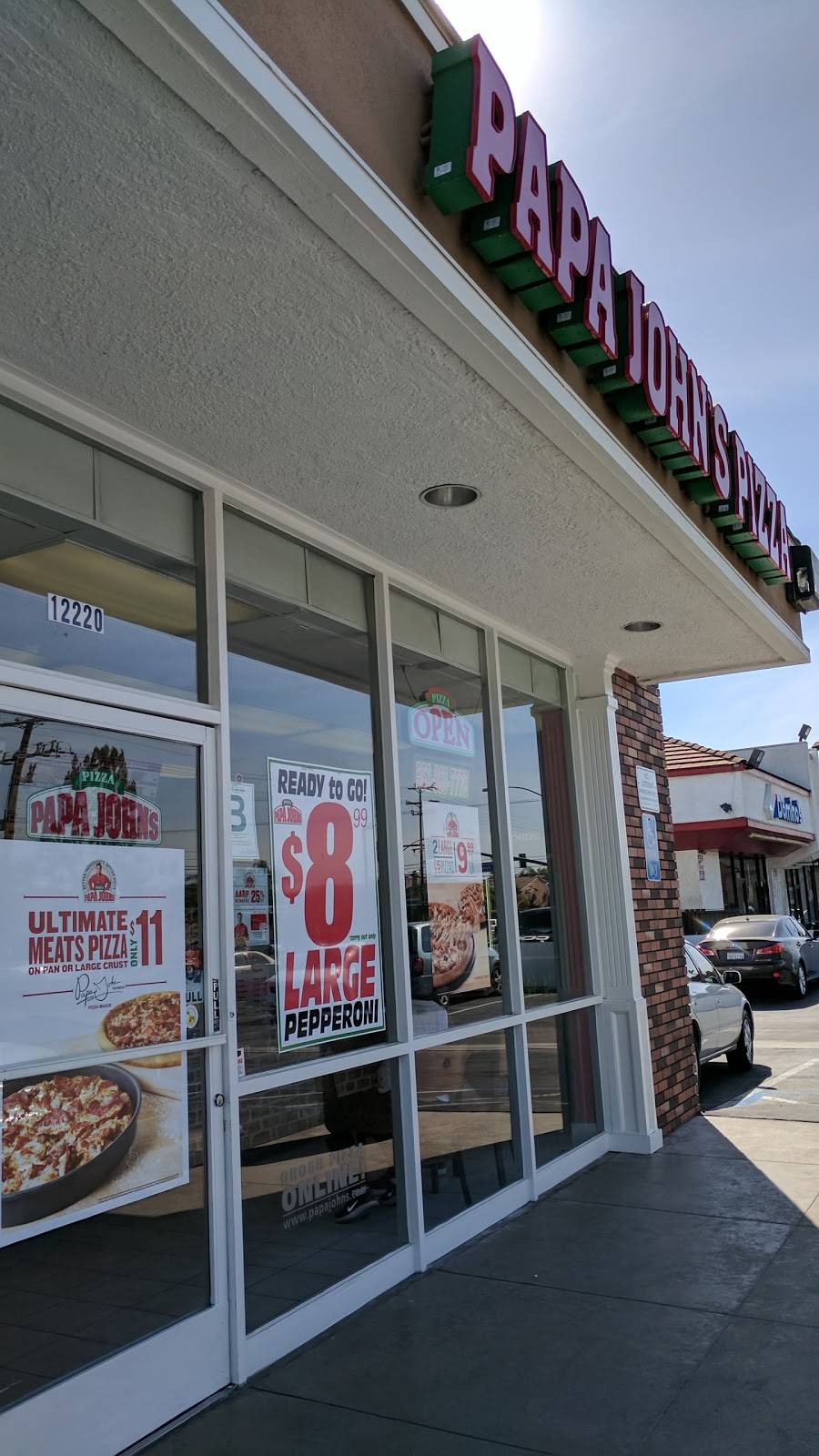 Papa Johns Pizza | restaurant | 12220 Artesia Blvd, Artesia, CA 90701, USA | 5628607776 OR +1 562-860-7776
