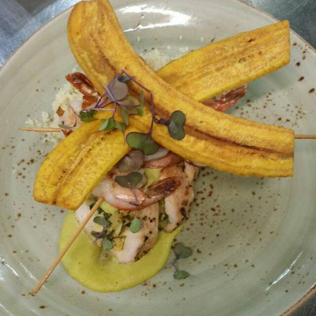 Nice And Easy Restaurant And Bar | restaurant | 415 Oakdale Rd, North York, ON M3N 1W7, Canada | 4167465758 OR +1 416-746-5758