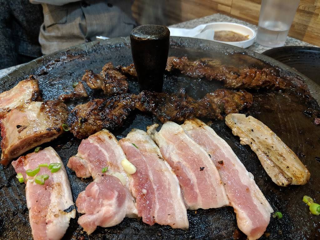 Japonee Restaurant | restaurant | 320 N Walnut St, Bloomington, IN 47404, USA | 8123305310 OR +1 812-330-5310