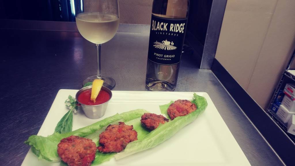 Frankie Ds Vino & Pizzeria | restaurant | 6316 52nd St, Kenosha, WI 53144, USA | 2626531327 OR +1 262-653-1327