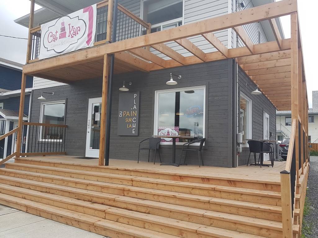 Du Pain sur la Planche | bakery | 6323 Rue Salaberry, Lac-Mégantic, QC G6B 1J2, Canada | 8195546956 OR +1 819-554-6956