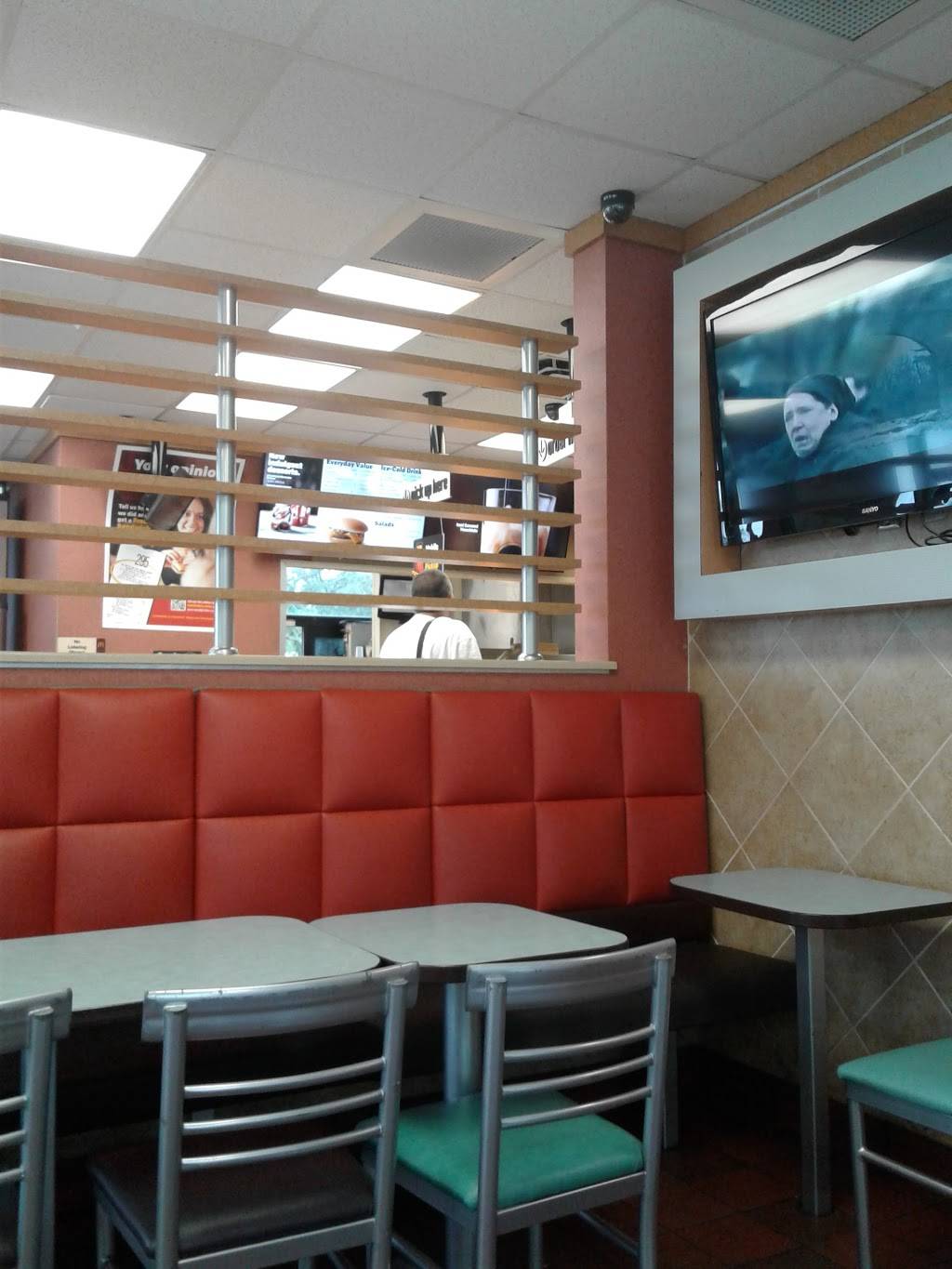 McDonalds | cafe | 9915 Jog Rd, Boynton Beach, FL 33437, USA | 5617327999 OR +1 561-732-7999