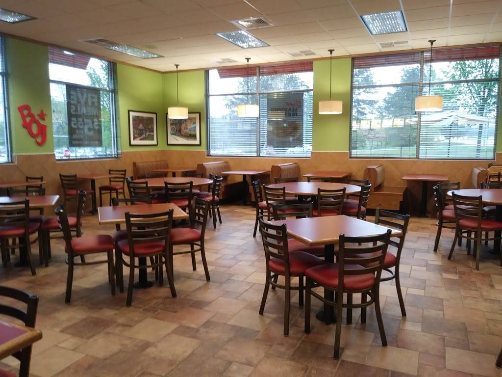 Bojangles Famous Chicken n Biscuits | restaurant | 2807 Hicks Rd, Richmond, VA 23235, USA | 8045625327 OR +1 804-562-5327