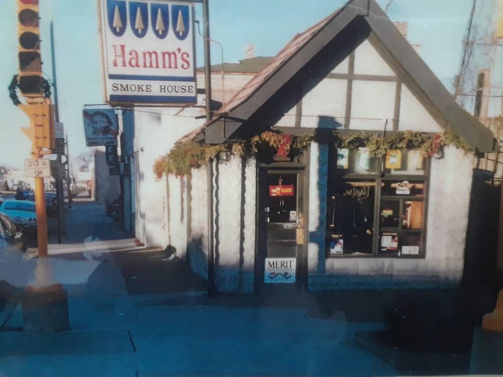 The Snack Shop | restaurant | 949 Brooks St, Beloit, WI 53511, USA | 6083130044 OR +1 608-313-0044