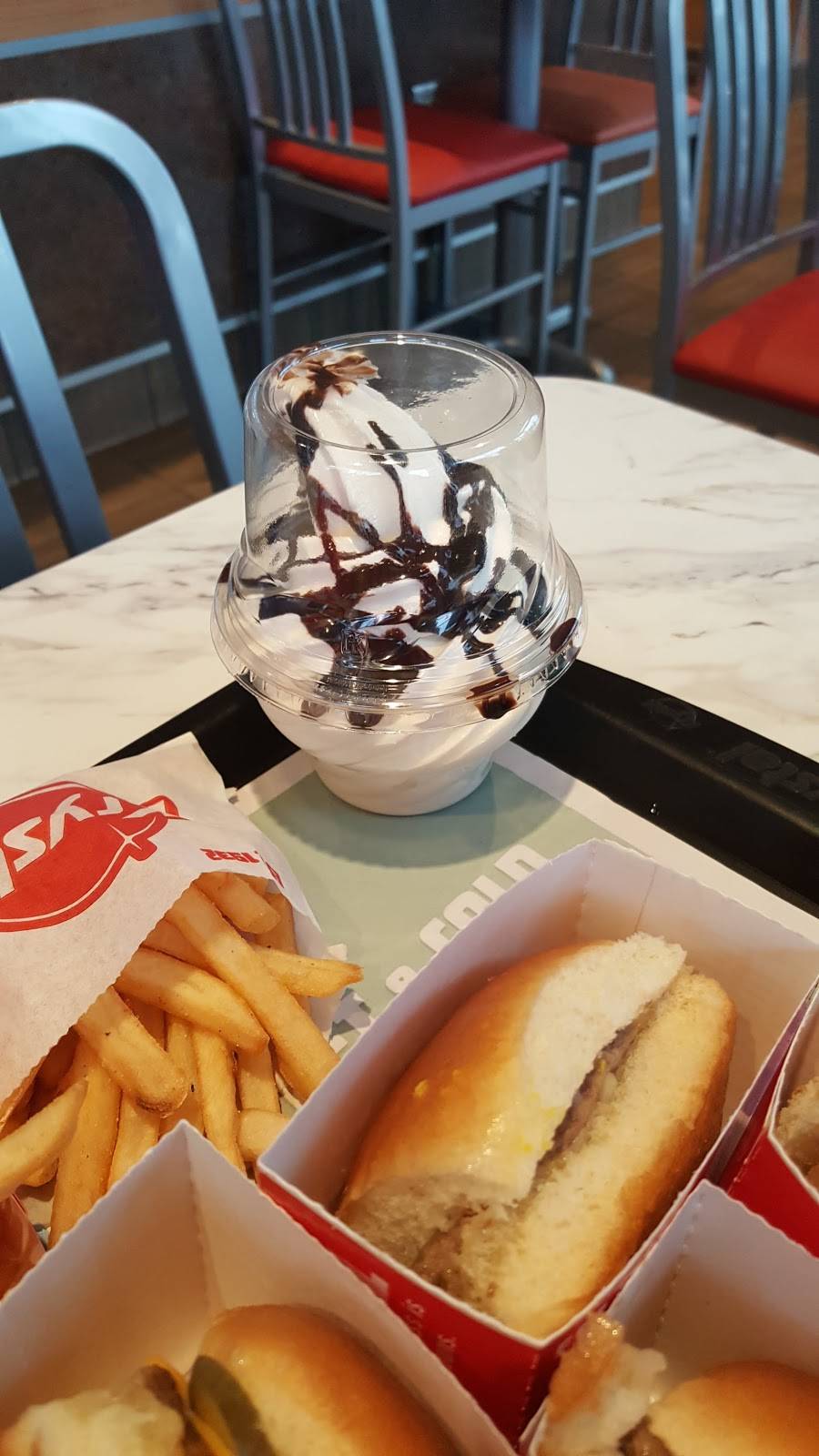 Krystal | meal takeaway | 271 Cobb Pkwy S, Marietta, GA 30062, USA | 7704283060 OR +1 770-428-3060