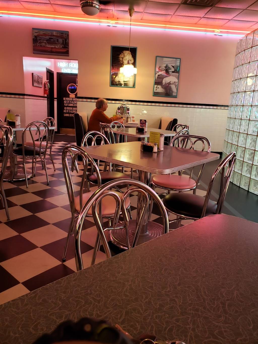 Nifty Fifties Cafe | restaurant | Houma, LA 70363, USA | 9858720954 OR +1 985-872-0954