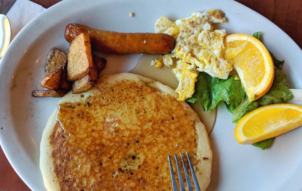 Restaurant Alpina | restaurant | 1189 Chemin de la Montagne, Gatineau, QC J9J 3S2, Canada | 8196076677 OR +1 819-607-6677