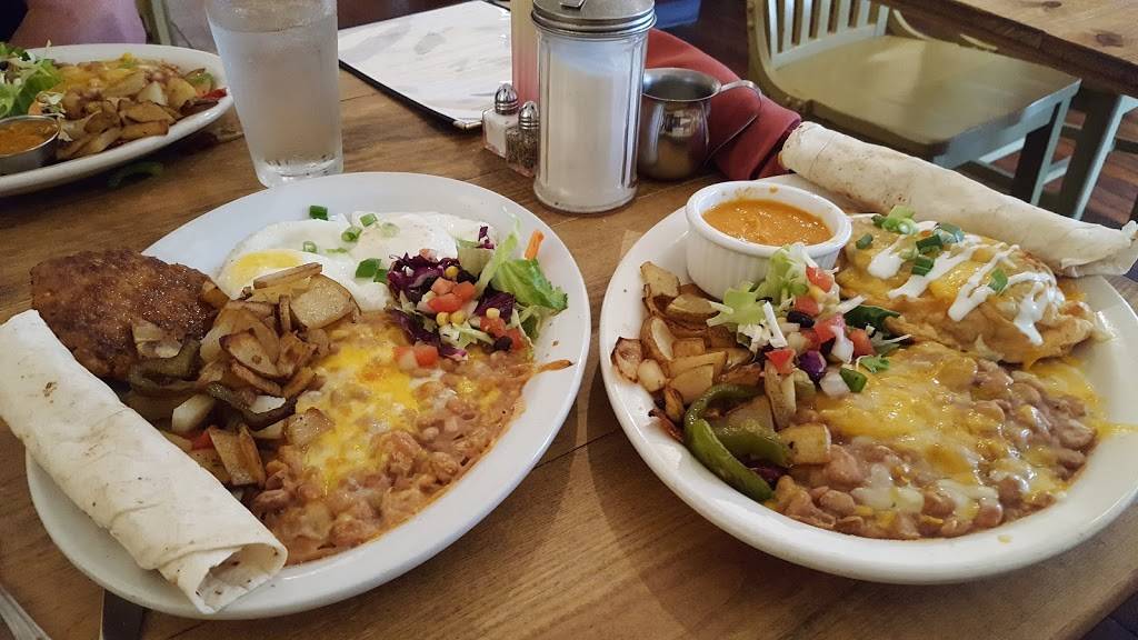 La Rosa Southwestern Dining | restaurant | 25 CO-105, Palmer Lake, CO 80133, USA | 7193687676 OR +1 719-368-7676