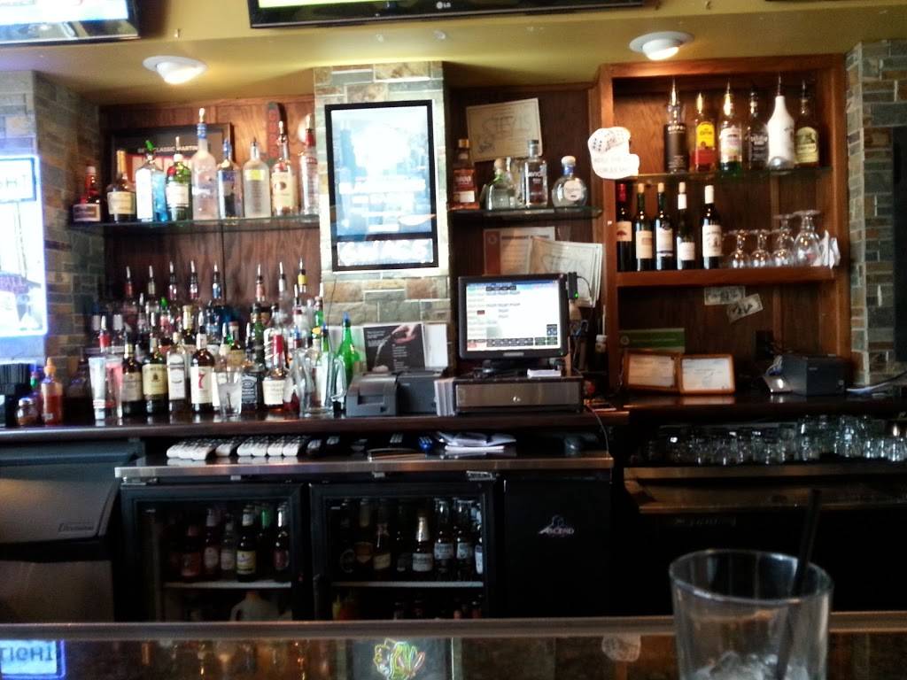 The Docs Inn | restaurant | 985 Avenue of the Cities, Silvis, IL 61282, USA | 3092811008 OR +1 309-281-1008