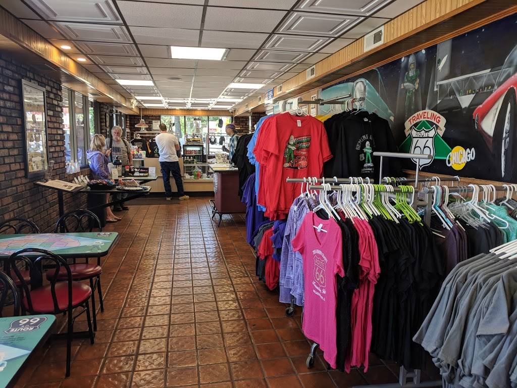 Launching Pad Drive-In | restaurant | 810 E Baltimore St, Wilmington, IL 60481, USA | 8154766535 OR +1 815-476-6535