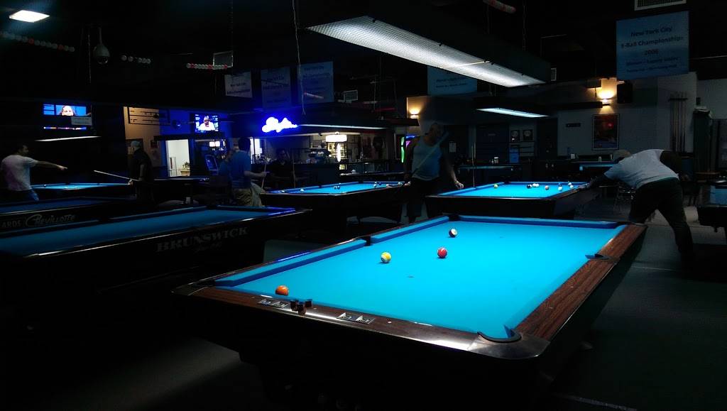 Skyline Billiards & Bar | restaurant | 2515 McDonald Ave, Brooklyn, NY 11223, USA | 7186273407 OR +1 718-627-3407