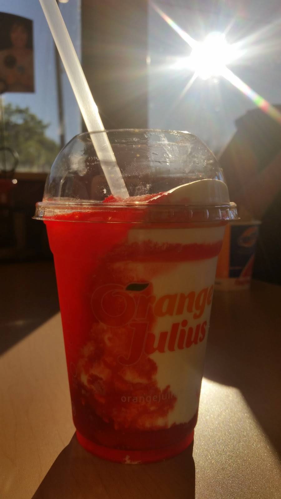 Dairy Queen Grill & Chill | restaurant | 1003 Dundas St E, Whitby, ON L1N 2K4, Canada | 9056685342 OR +1 905-668-5342