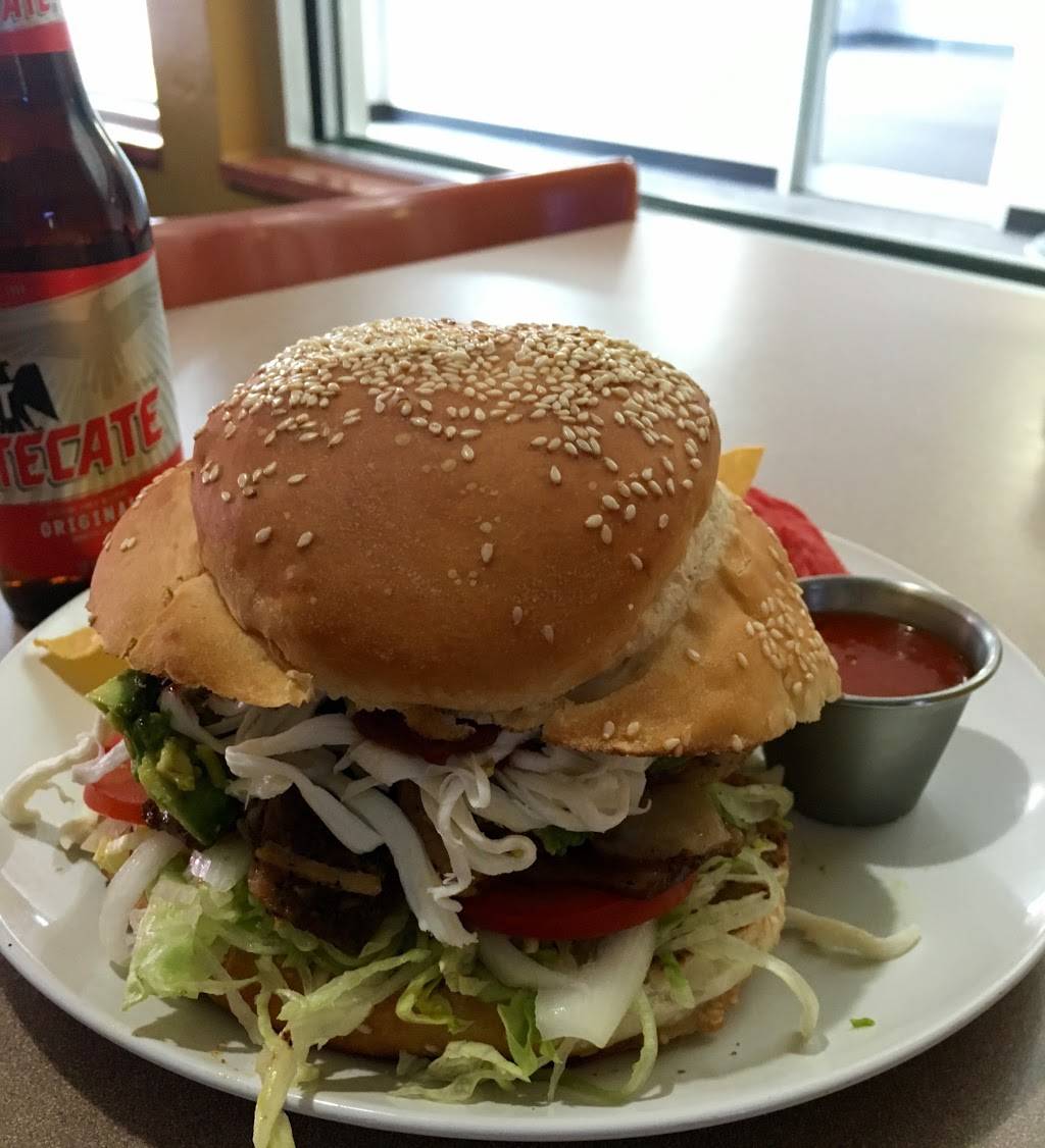 Pacos Tacos | restaurant | 135 W Main St, Stoughton, WI 53589, USA | 6084928552 OR +1 608-492-8552